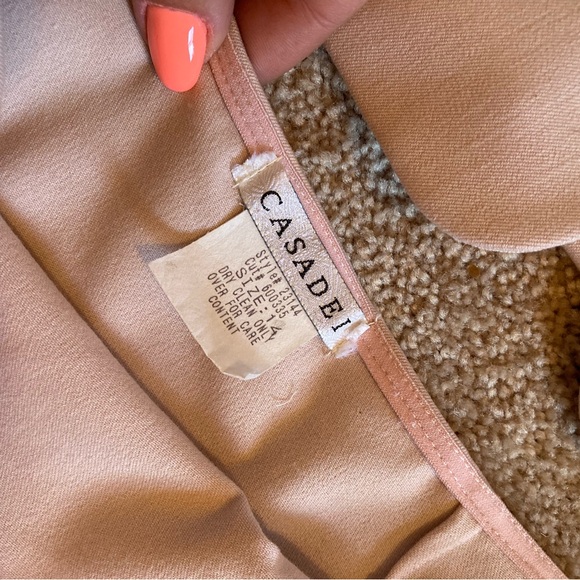 Handmade lace inlay blazer and tulip skirt set perfect for wedding-unfinished - Picture 6 of 13